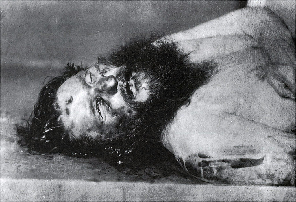 Le corps de Raspoutine, après avoir passé trois jours dans les eaux de la Neva.