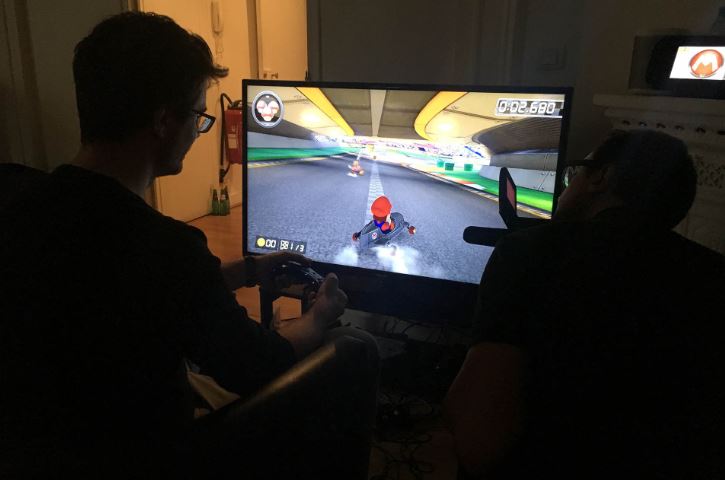 Une petite partie de Mario Kart.